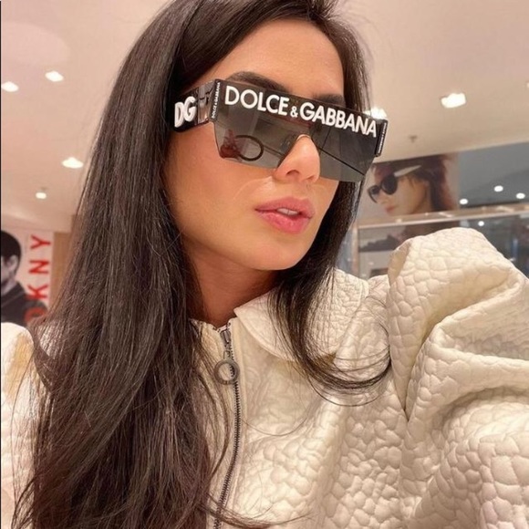 Dolce & GABBANA DG2233 Oversized Sunglasses NWOT main image 12